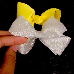 Little girls bows